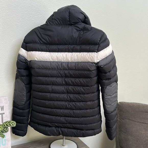 Goose down and feather jacket. Size L. - Picture 8 of 11